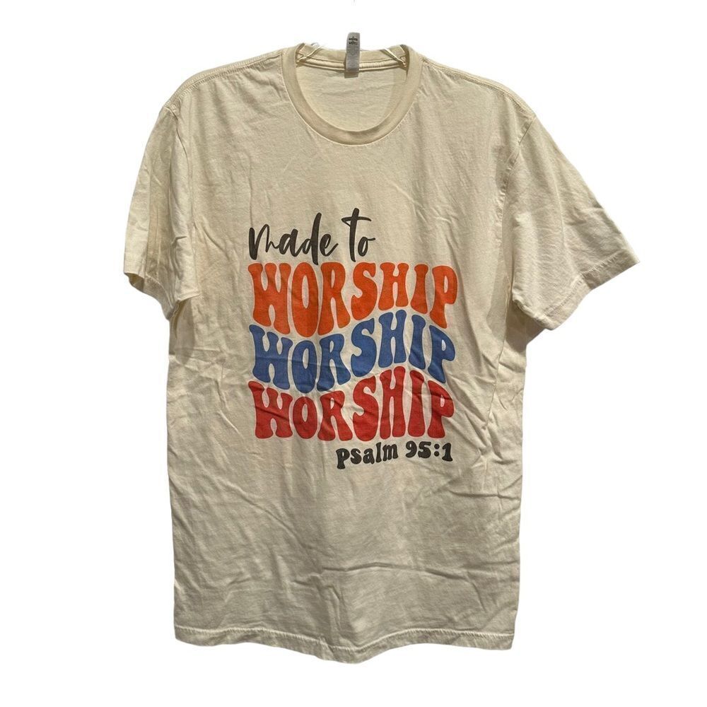 “Made to Worship” crewneck tee w/short sleeves & groove font